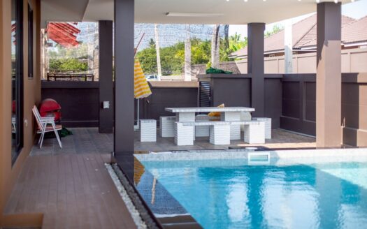 Baan Rak Pool Villas