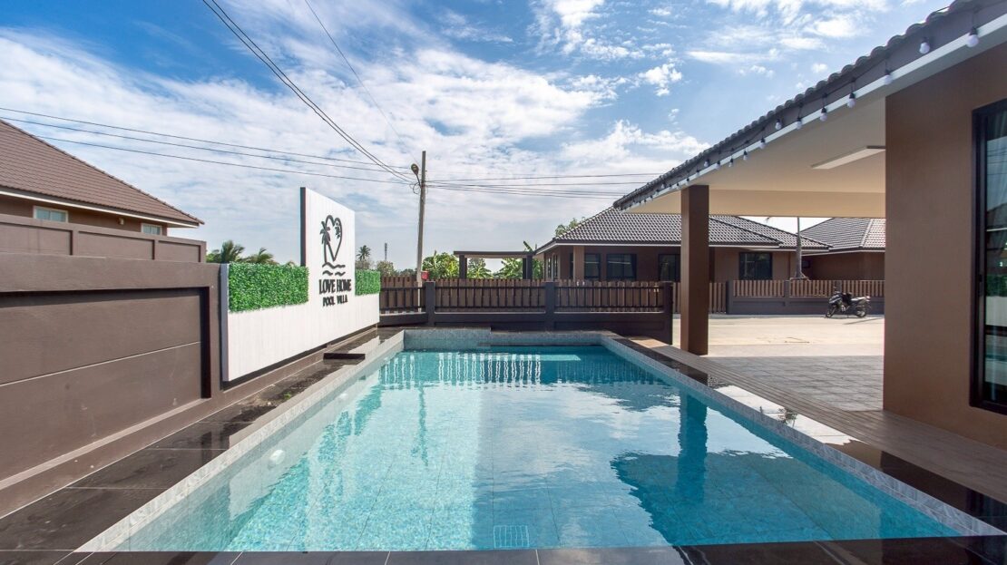 Baan Rak Pool Villas