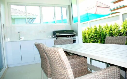 Mali Signature Pool Villa