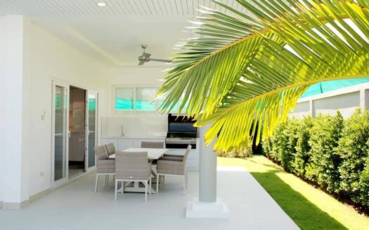 Mali Signature Pool Villa