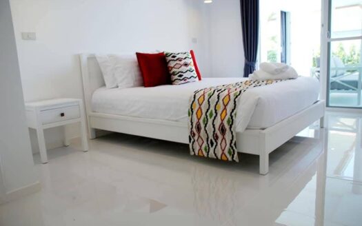 Mali Signature Pool Villa