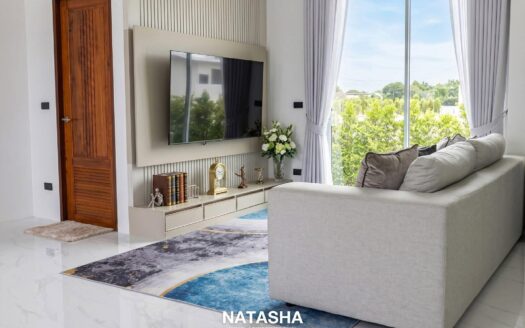 Natasha Pool Villa Cha-Am