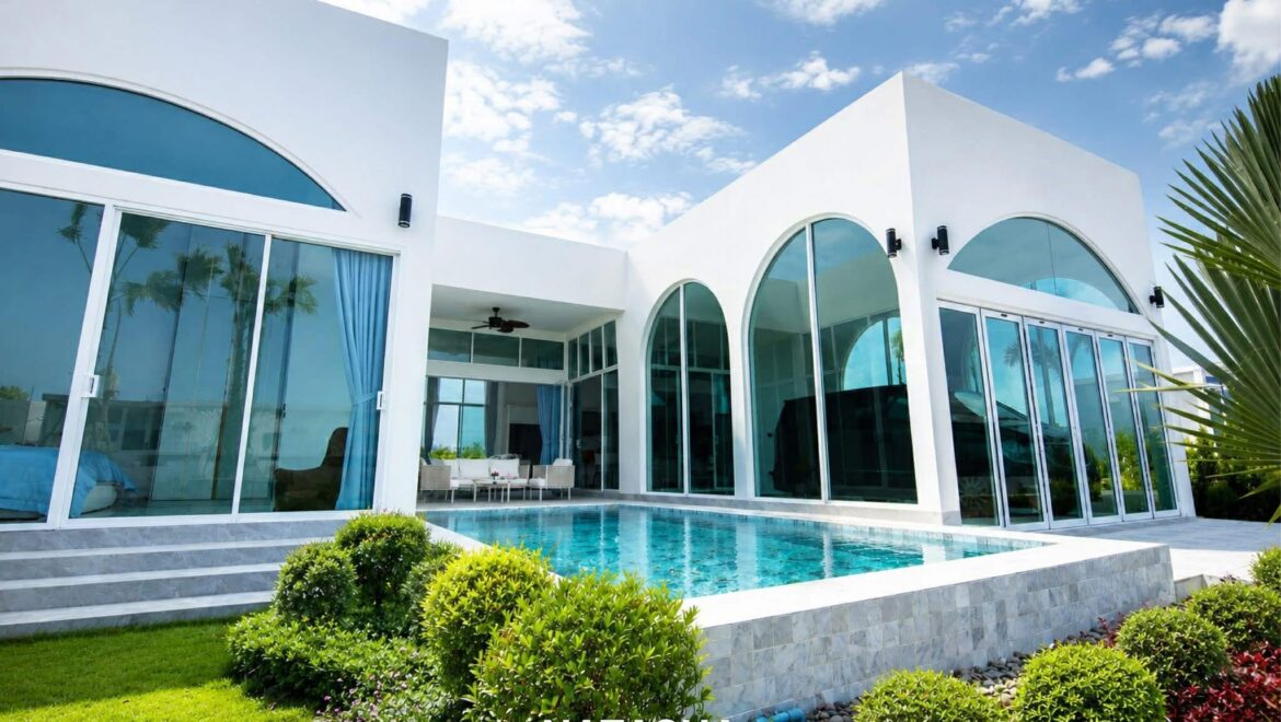 Natasha Pool Villa Cha-Am